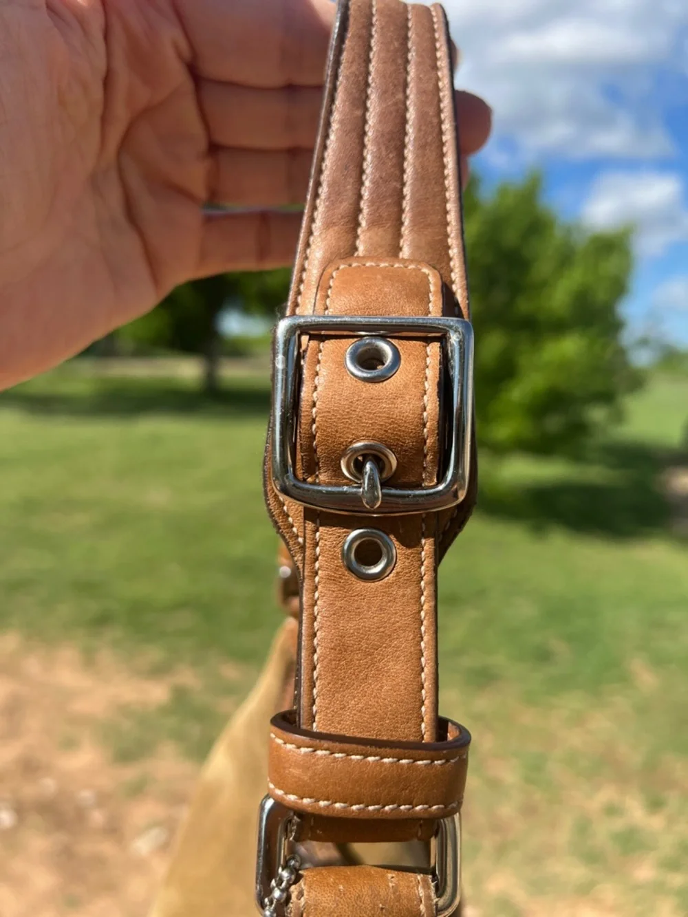 Coach  SOHO Vintage 7559 Suede Hobo Bag Tan Brown Leather Y2K Shoulder Bag GUC - Picture 8 of 16